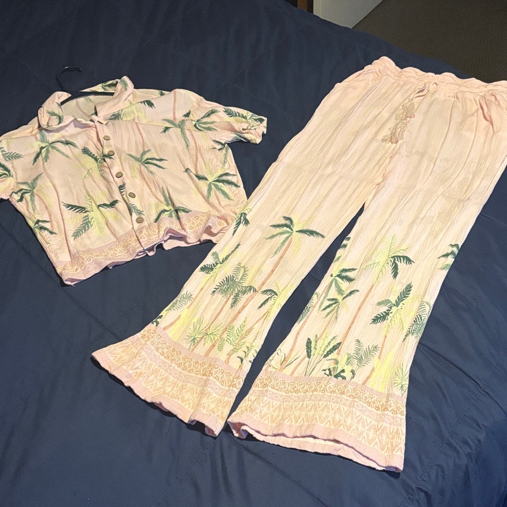 Ocean Drive Pink Palm Print Pajama Set